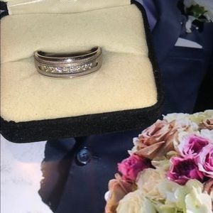 MEN’S WEDDING BAND-*WHITE GOLD*14K